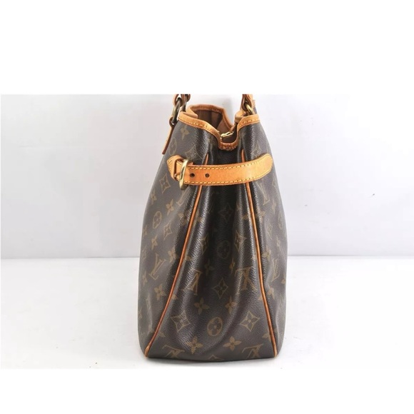 Authentic Louis Vuitton
Monogram Batignolles
Horizontal Tote Bag - Picture 3 of 16